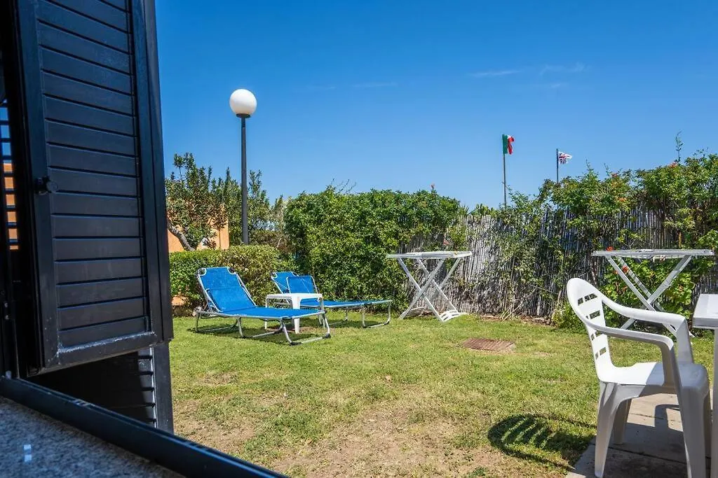 Apartman Bungalow 1254 A 50 Mt Dalla Spiaggia Costa Rei