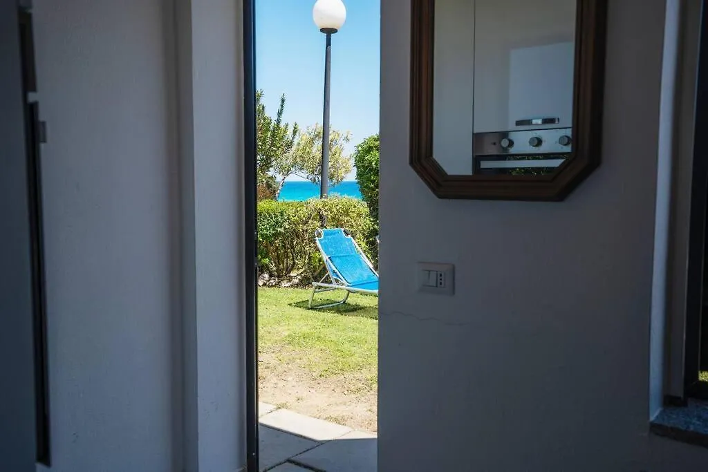 Bungalow 1254 A 50 Mt Dalla Spiaggia Costa Rei Olaszország